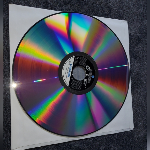 A Star Is Born 2 Laserdiscs 1954 Judy Garland James/Mason film (produced 1983) - Picture 9 of 12